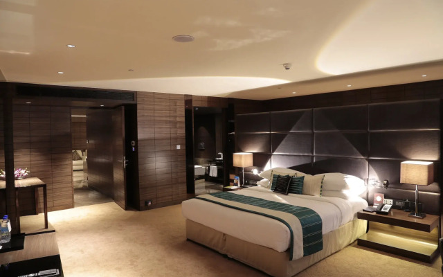 Sahara Star