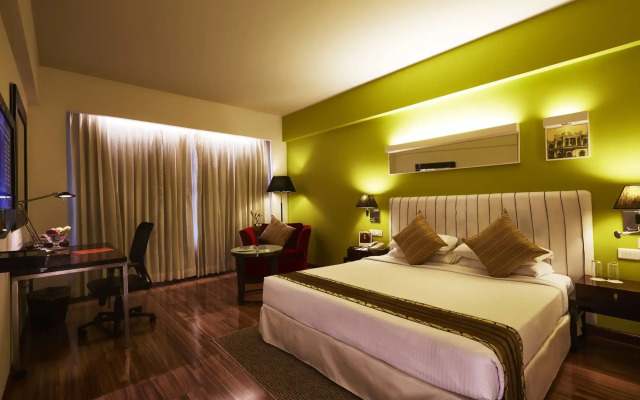 Vivanta Vijayawada, MG Road