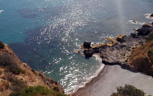 Tranquil House 160 Meters From the Beach