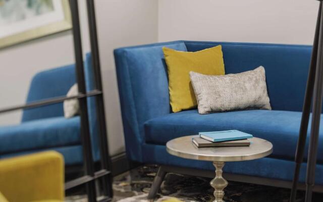 Hotel Trilogy Albany Airport, Tapestry Collection by Hilton