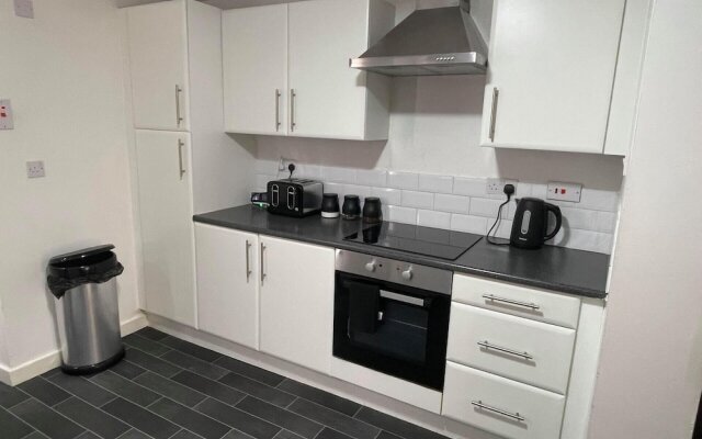 2 Bed House Near Everton Football Club Liverpool