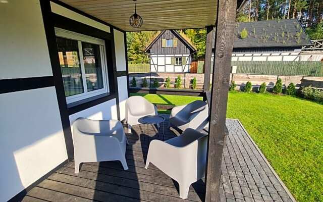 Załakowo, Na Gwizdówce 11