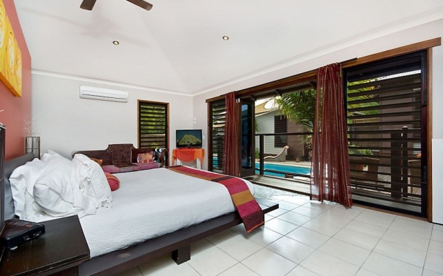 Banyak Villa – Guest Rooms – Magnetic Island