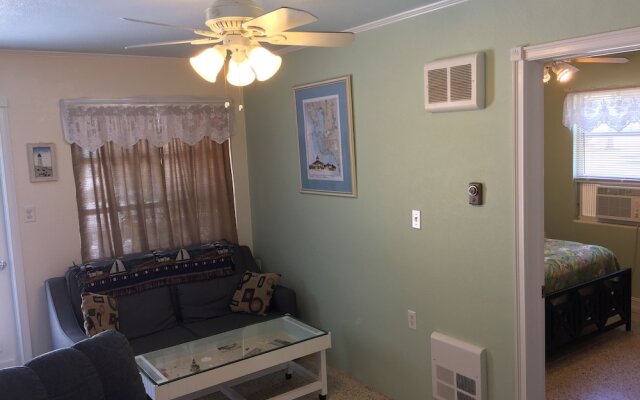 Englewood Lighthouse Resort