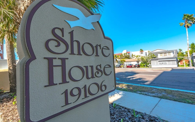 Shorehouse 401 by Vtrips