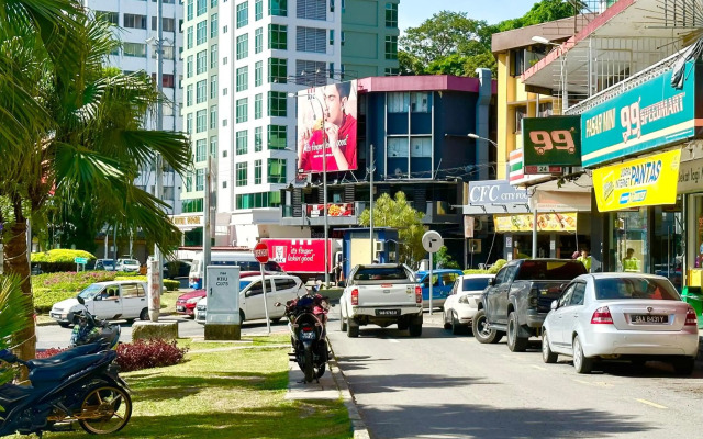 Valley Hotel