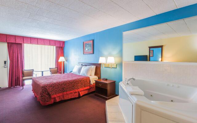 Days Inn by Wyndham East Stroudsburg