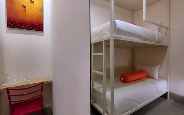 Front One Residence Syariah Mampang