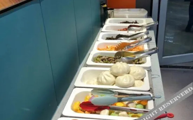 Y·neo Hotel (Xintai Xinwen Long-distance Bus Station)