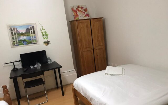 Poplar Guest House