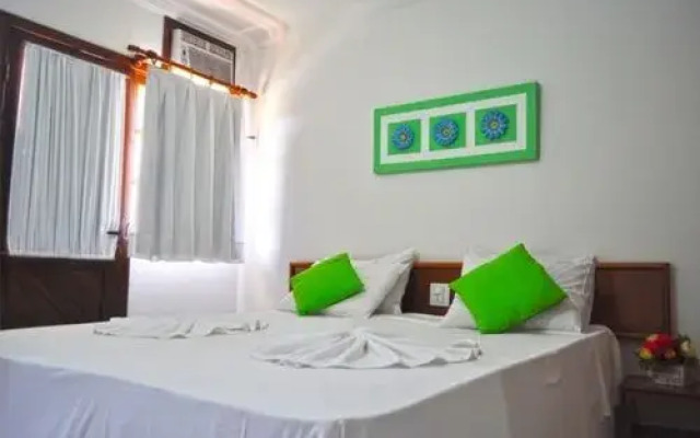Duplex 3 suítes em Condomínio Jerusalém 1