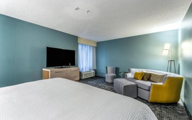 Courtyard by Marriott Dallas DFW Airport South/Irving