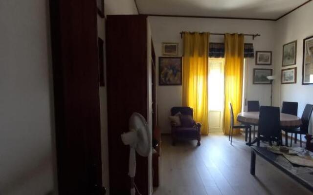 Suite beachfront near the station and Port, 5 beds