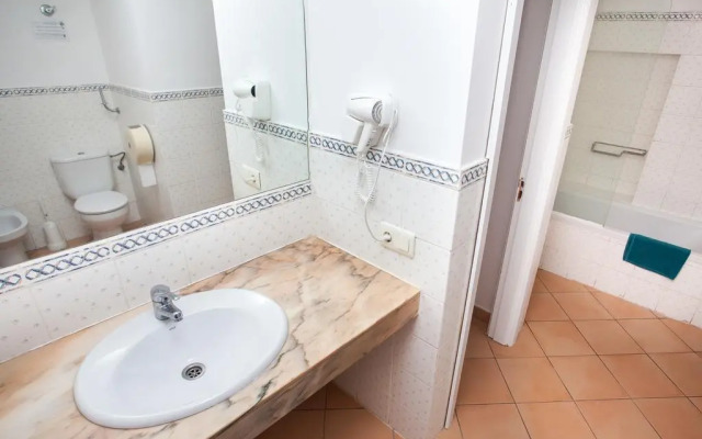 Maxorata Beach Apartments