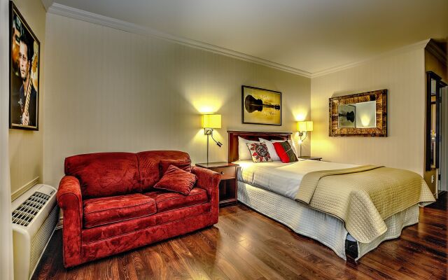Grand Hôtel TIMES Lévis