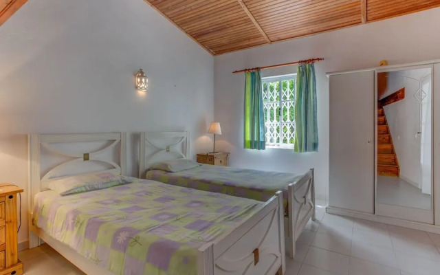 Montenegro Superbly Located Family Vila W