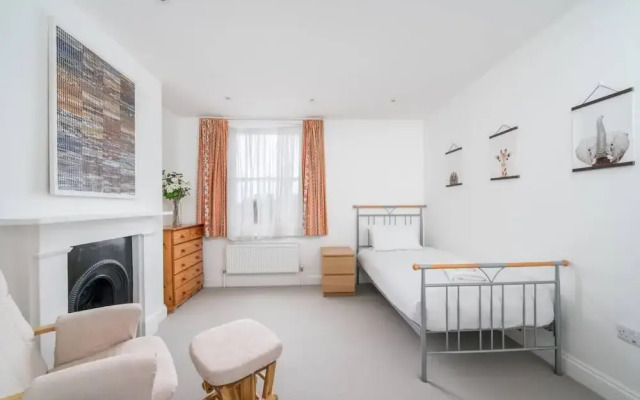 Stunning house near Notting Hill