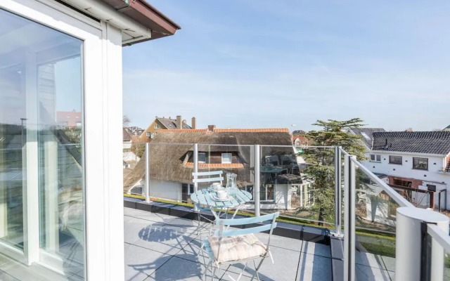 Tjenne 202 in Koksijde With a Sunny Terrace