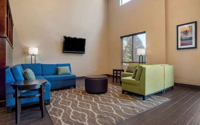 Comfort Suites Mobile