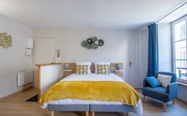 Beautiful apartment in the historic center of Bayeux