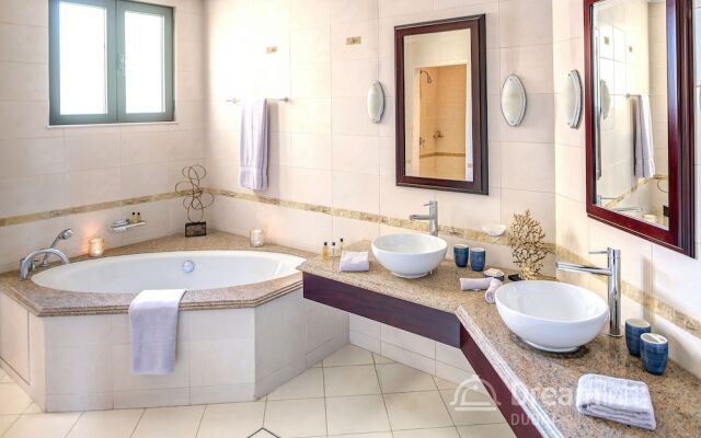 Dream Inn Dubai - Palm Villa Frond O