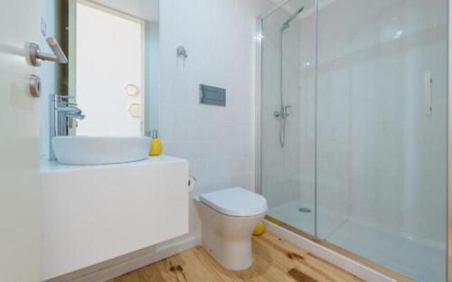 TPC Yellow Tiles Apartment