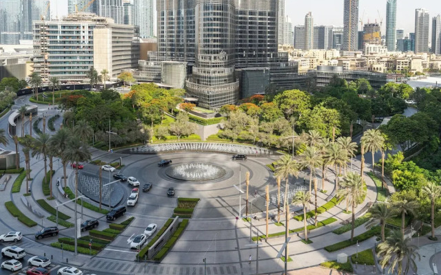 Burj Khalifa at Dusk-907