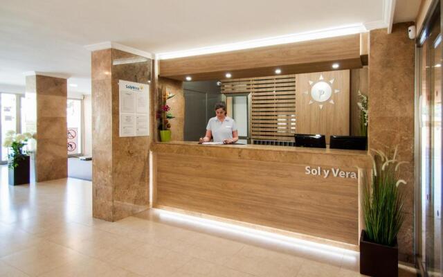 Apartamentos Sol y Vera