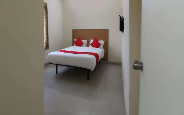 M & M Rooms by OYO Rooms