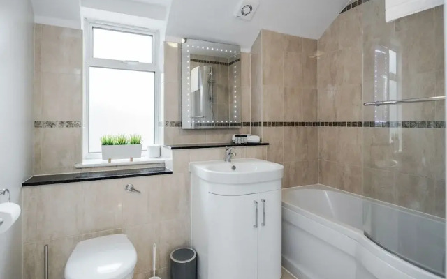 Roomspace Apartments - Lomond Court