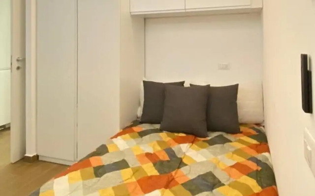 Modern Studio Imbonati 15/2