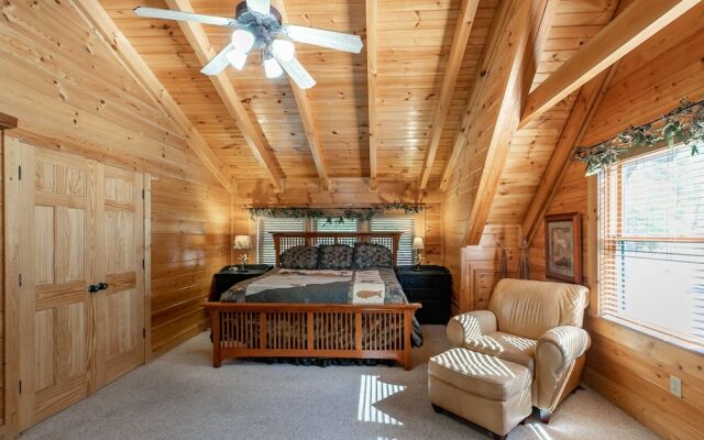 SmokyStays 5 Bedroom Cabin