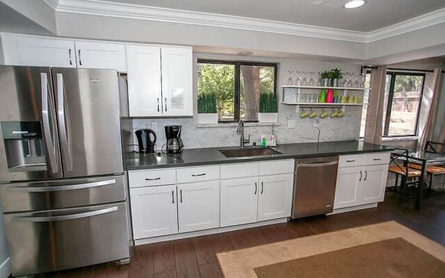 Bluebird Bear 1549 by RedAwning