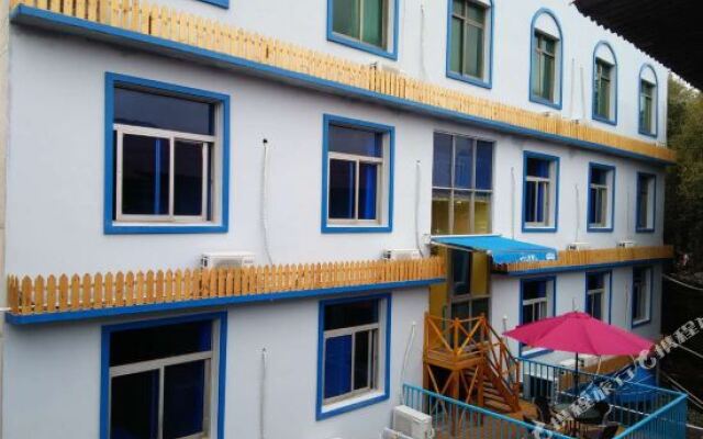 Qingyu Hotel (Changsha Yuelushan University Town Branch)