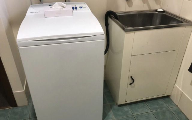 Botanic City Apartments