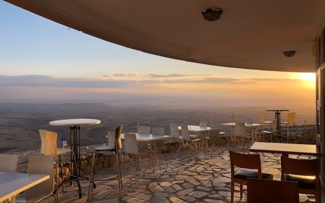 Boutique Hotel by Tzukim