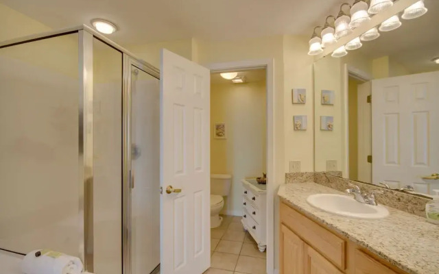 Gulfport Condo With Views: Walk to Beach