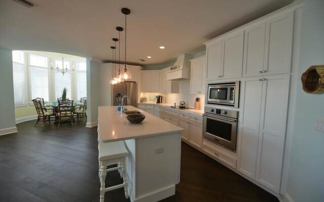 Sunset Paradise Apartment 5