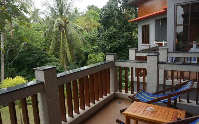 Lanta Intanin Resort