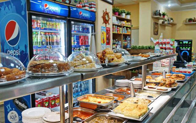 Отель на море Парус