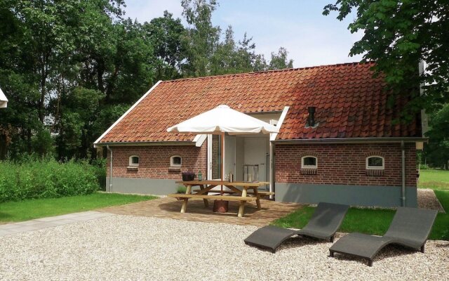 Lovely Design Countryside Holiday Home With Terrace, Garden, BBQ