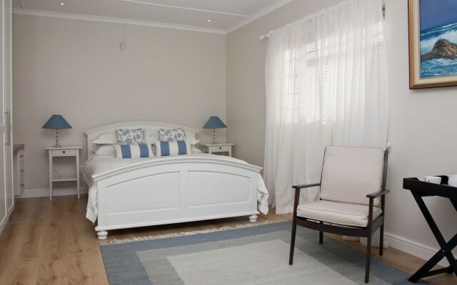 Penguino Guest House