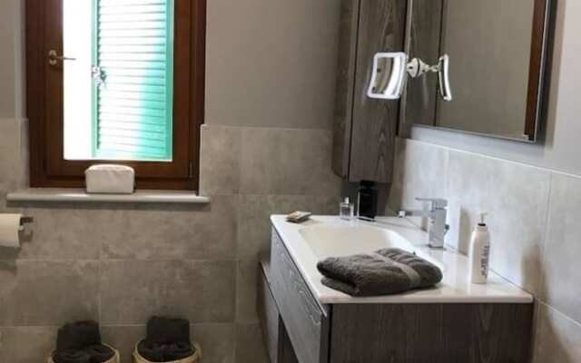 Charming 3 Bedroom Villa in Calmasino