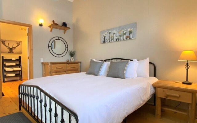 Mountain Harbor #216 3 Bedroom Condo