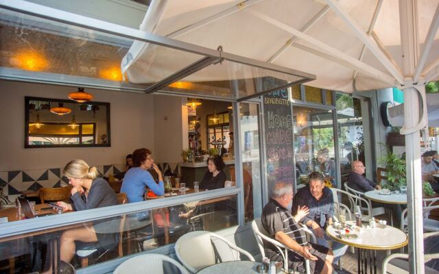 Premium suites on Beach Ben Yehuda 43