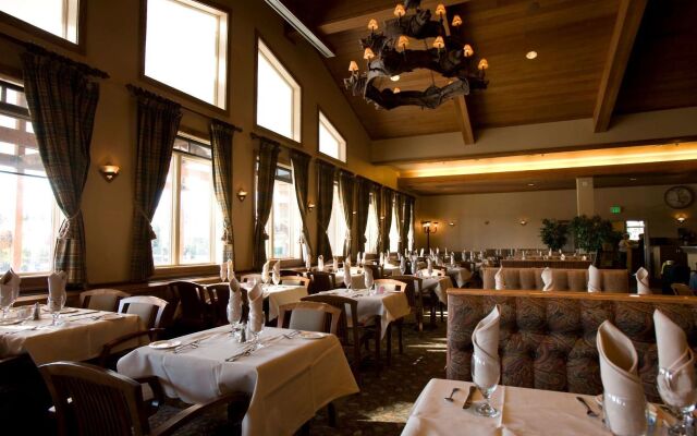 Fairbanks Princess Riverside Lodge