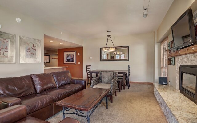 Village at Breckenridge Condos Sleeps 8 - Ski in Out + Walk downtown 2 Bedroom Apts by RedAwning