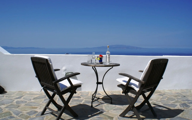 Aethrio Sunset Village Hotel