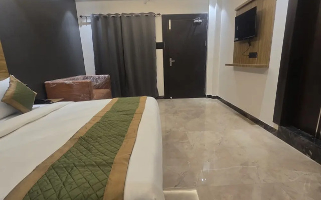 Hotel Golden Tulip'z