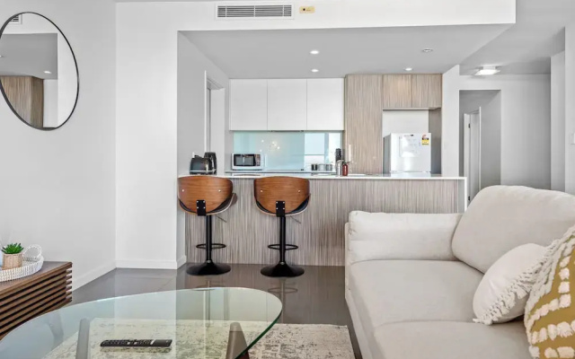 Cirque Apartments